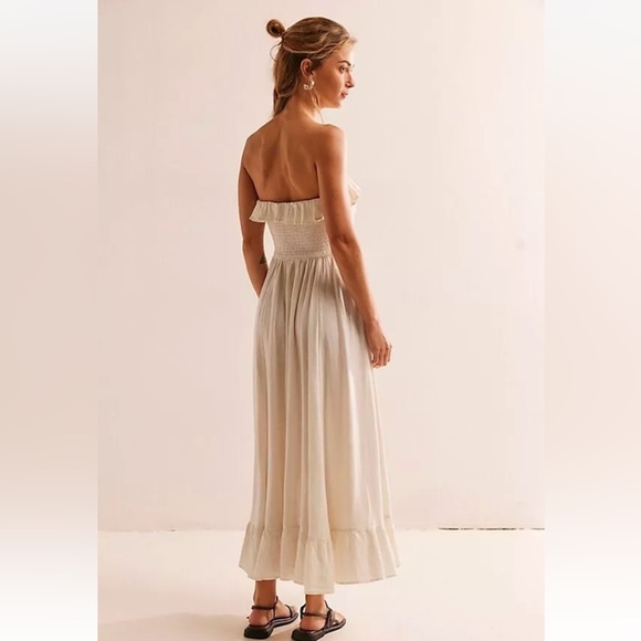 NWOT Free People Lush Life Linen Strapless Midi Dress Smocked Ivory S - Picture 4 of 7